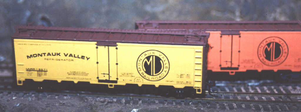 Yellow and Orange MVRR Reefers